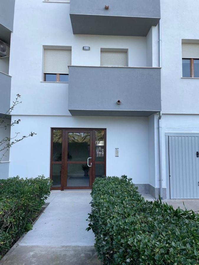 Appartamento La Tramontana Porto Torres Exterior foto